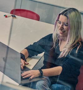 Almudena, Support Engineer