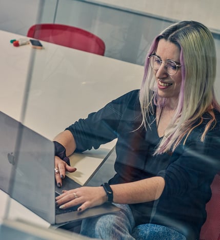 Almudena, Support Engineer